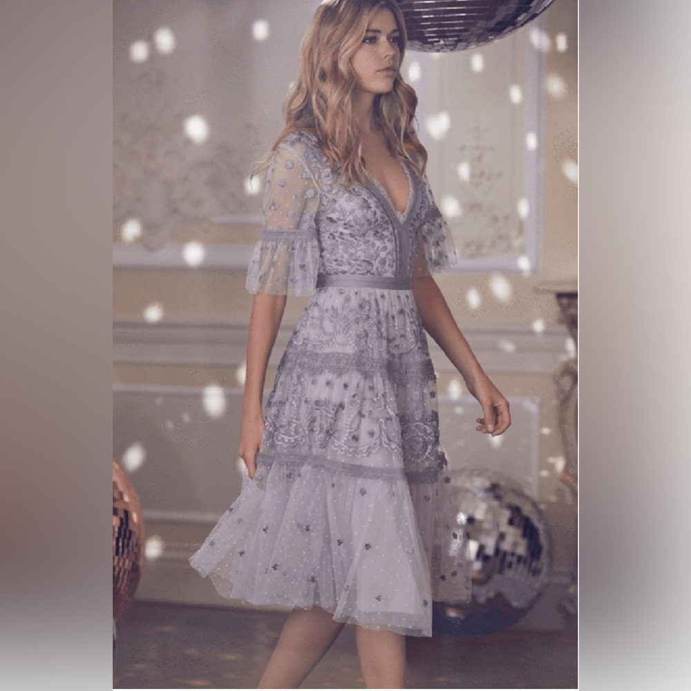 Needle and Thread Midsummer Lace Dress Size 0 - Picture 3 of 12